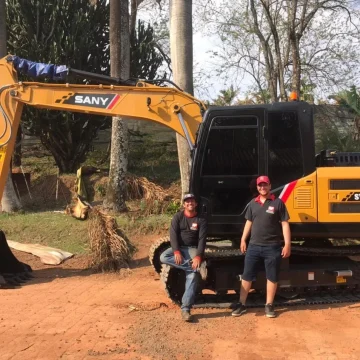 2023 - RF ENGENHARIA & ESCAVAÇÕES 4