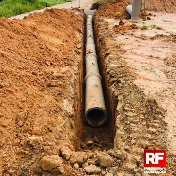 RF ENGENHARIA & ESCAVAÇÕES (4)