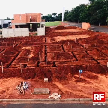 RF ENGENHARIA & ESCAVAÇÕES (8)
